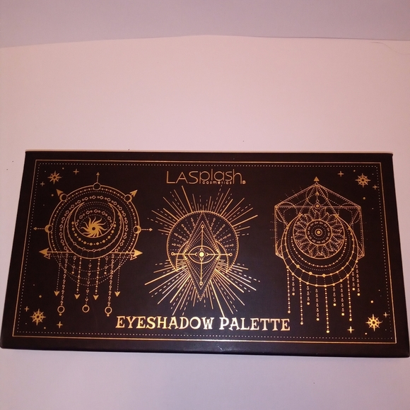 2/$20 LASplash Cosmetics Eyeshadow Palette - Picture 2 of 5